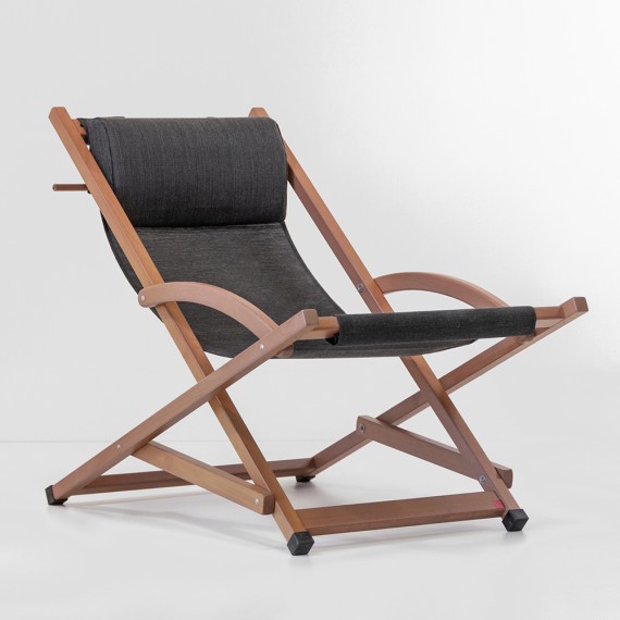 Chaise longue en bois et tissu noir