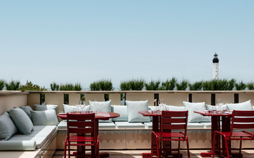 Banquettes sur-mesure pour vos espaces extérieurs