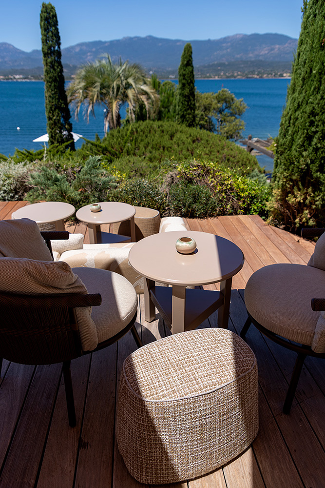 Casadelmar Table beige ESTIU Azur Confort